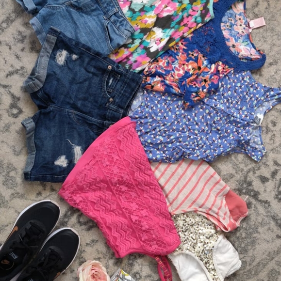 Arizona Jean Company Other - Six shirts